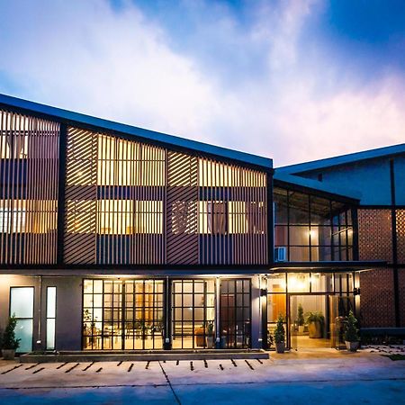 Hug Inn Пхре Екстер'єр фото